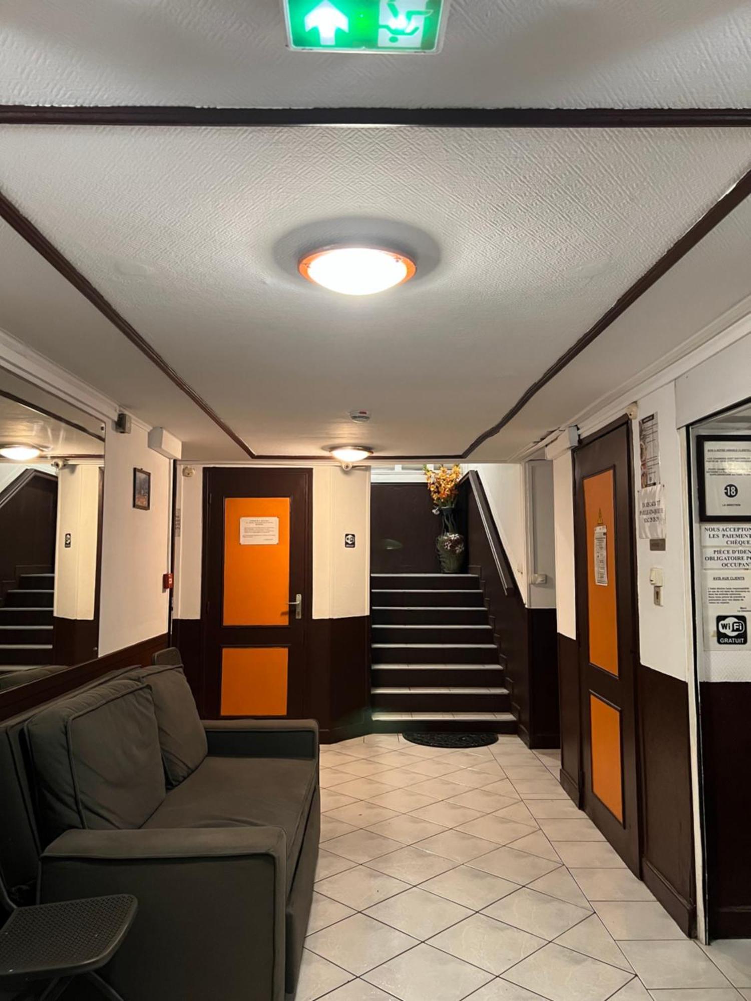 Hotel Du Centre Saint-Denis Eksteriør bilde